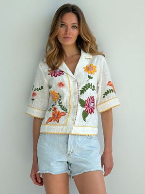 ROSE AND ROSE Rose and Rose Tulip Shorts White Tropical Flowers